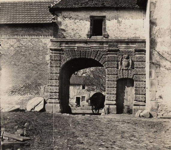 ferme fortifiée